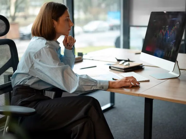 SAY PATENT: Marka Tescilinde Derinlemesine Araştırma Uzmanlığı